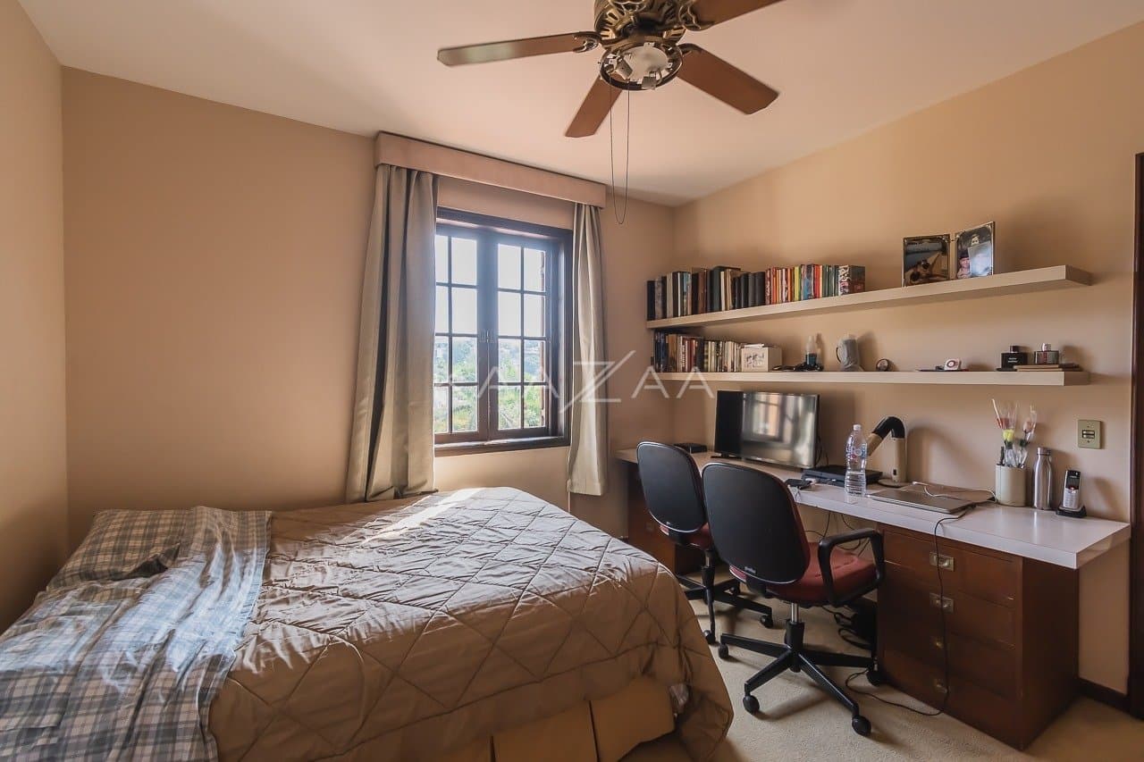 Vista cativante e área externa maravilhosa nesta casa em Cidade Jardim. - Foto 45