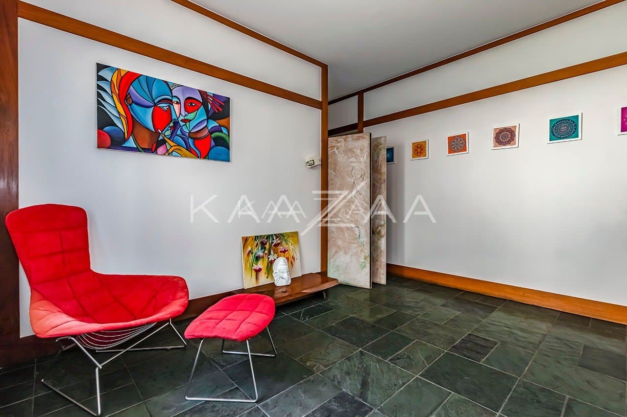 Área gourmet, piscina, atelier, pomar, lago de carpas e vista panorâmica. Casa para comtemplar a vida, no Jardim Guedala. - Foto 18