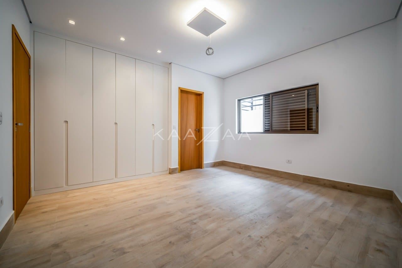 Venha conhecer essa casa e transforme-a no seu refúgio de tranquilidade no Jardim Guedala. - Foto 48