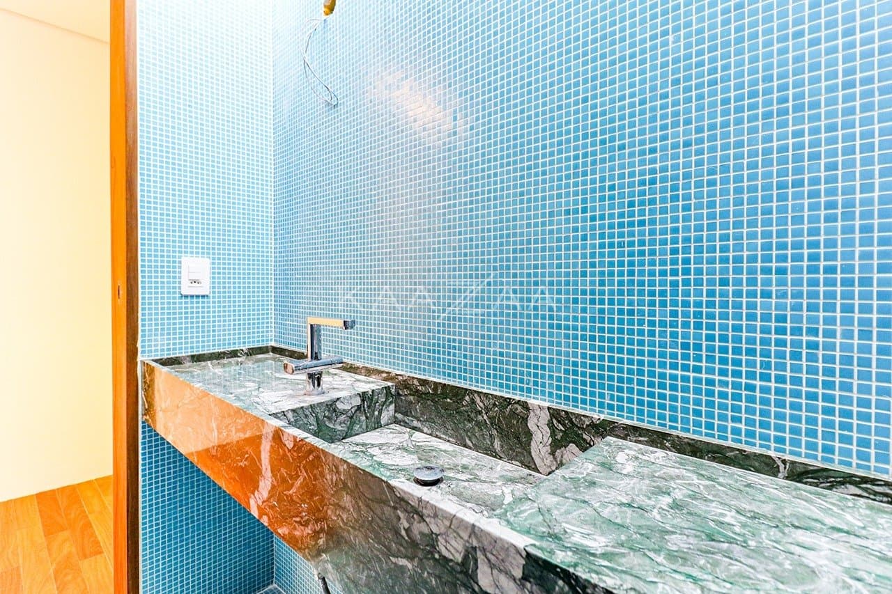 Design único e espaços cheios de personalidade nesta casa autoral no Jardim Paulista. - Foto 92