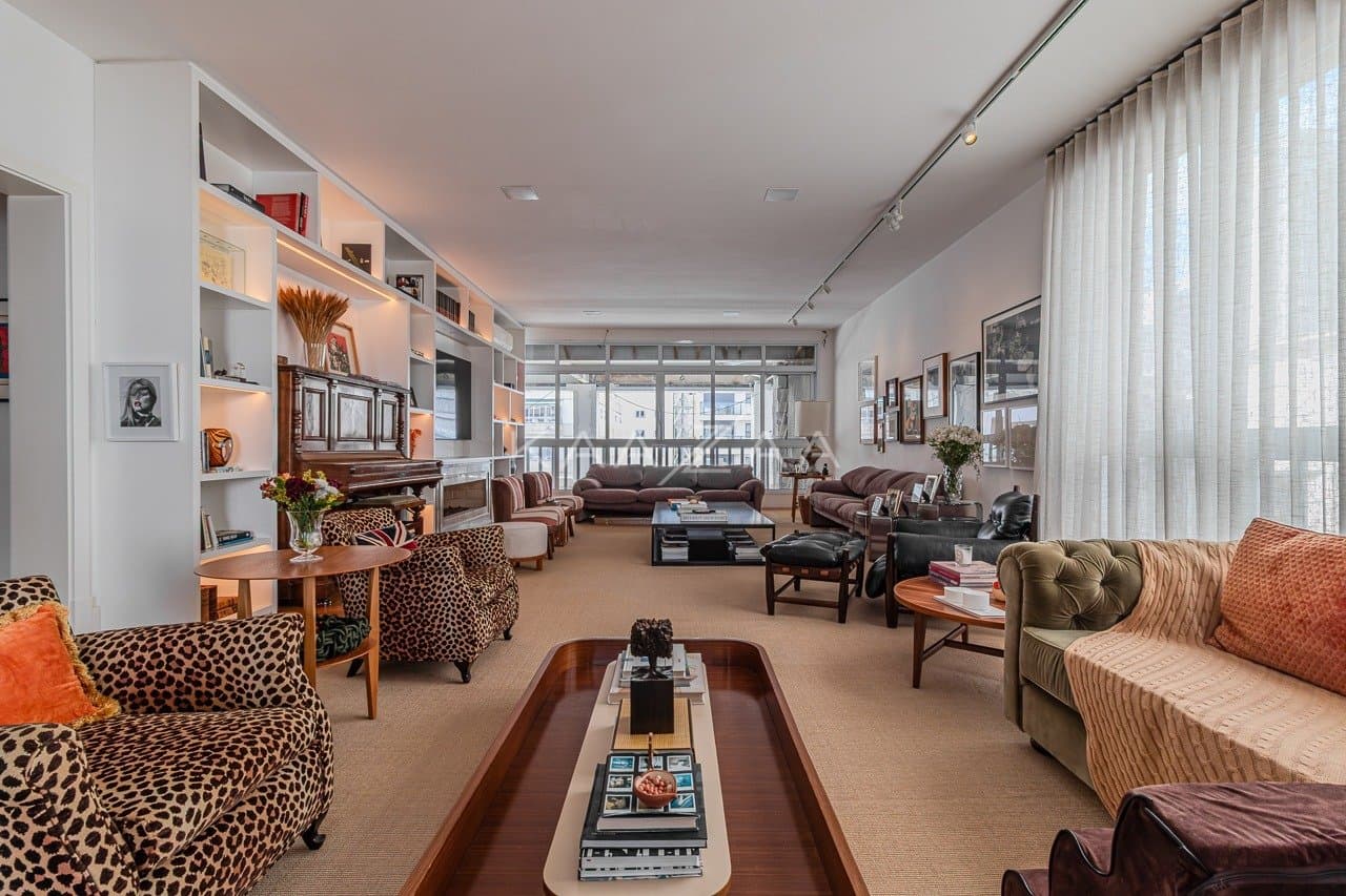 Apartamento reformadíssimo e semimobiliado para locação. No privilégio do coração dos Jardins. - Foto 1