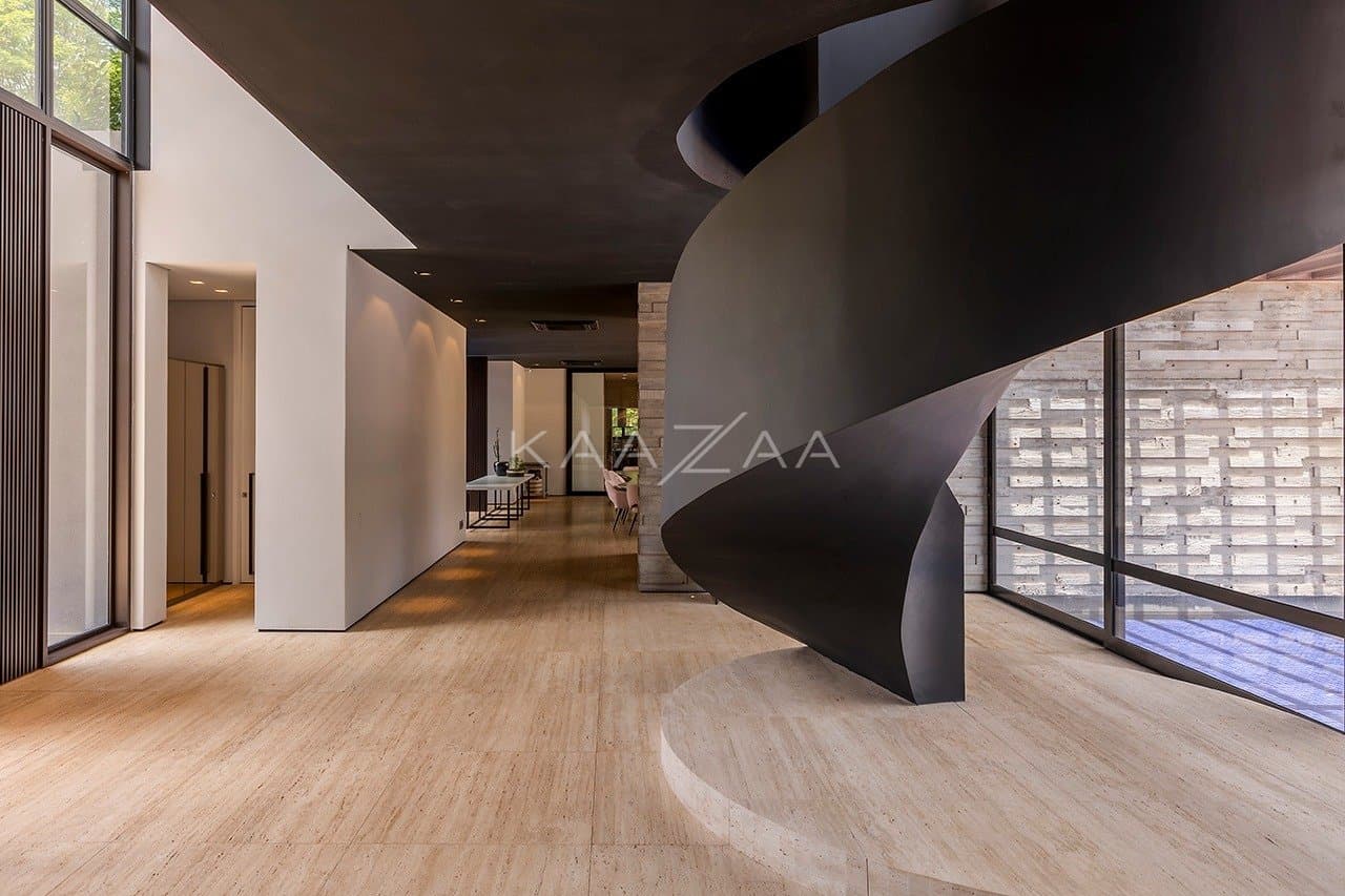 Projeto moderno, arrojado e com muita qualidade nos materiais. Casa na Quinta da Baroneza. - Foto 83
