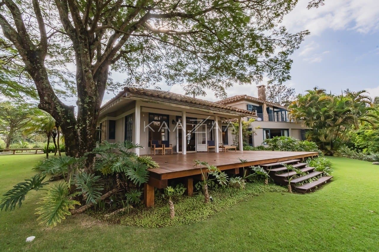Linda paisagem e ares coloniais são o charme desta casa no condomínio Quinta da Baroneza. - Foto 26