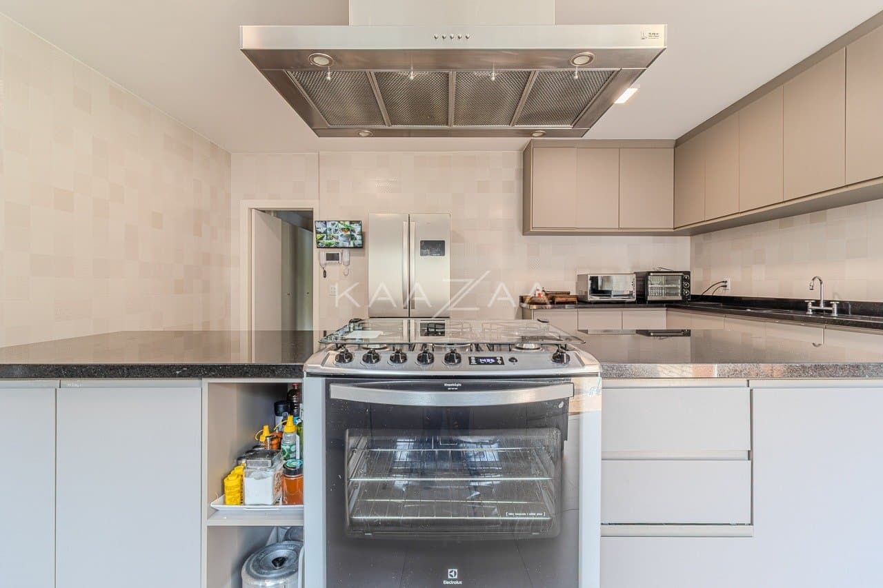 Casa completa em lazer, amplitude e privacidade, com 5 suítes. Em ótima localização na Cidade Jardim. - Foto 60