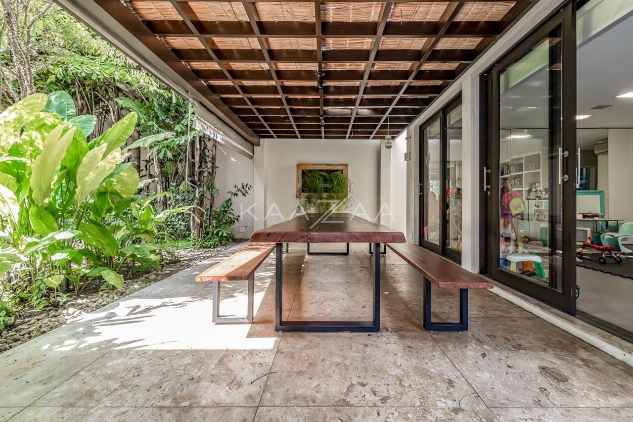 Localização cobiçada e arquitetura contemporânea. Casa extraordinária no Jardim Europa. - Foto 18