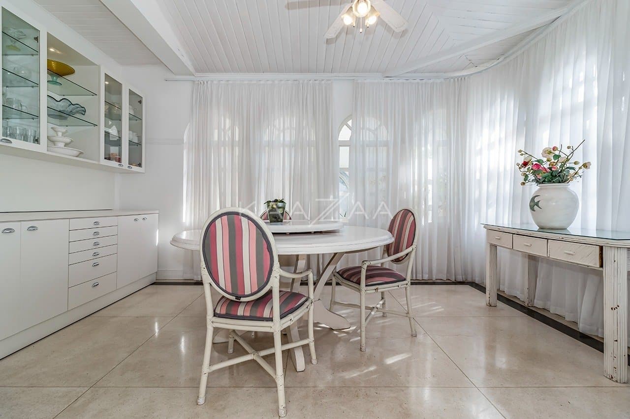 Deliciosa casa clássica, iluminada e ampla, no sossego da Cidade Jardim. - Foto 31