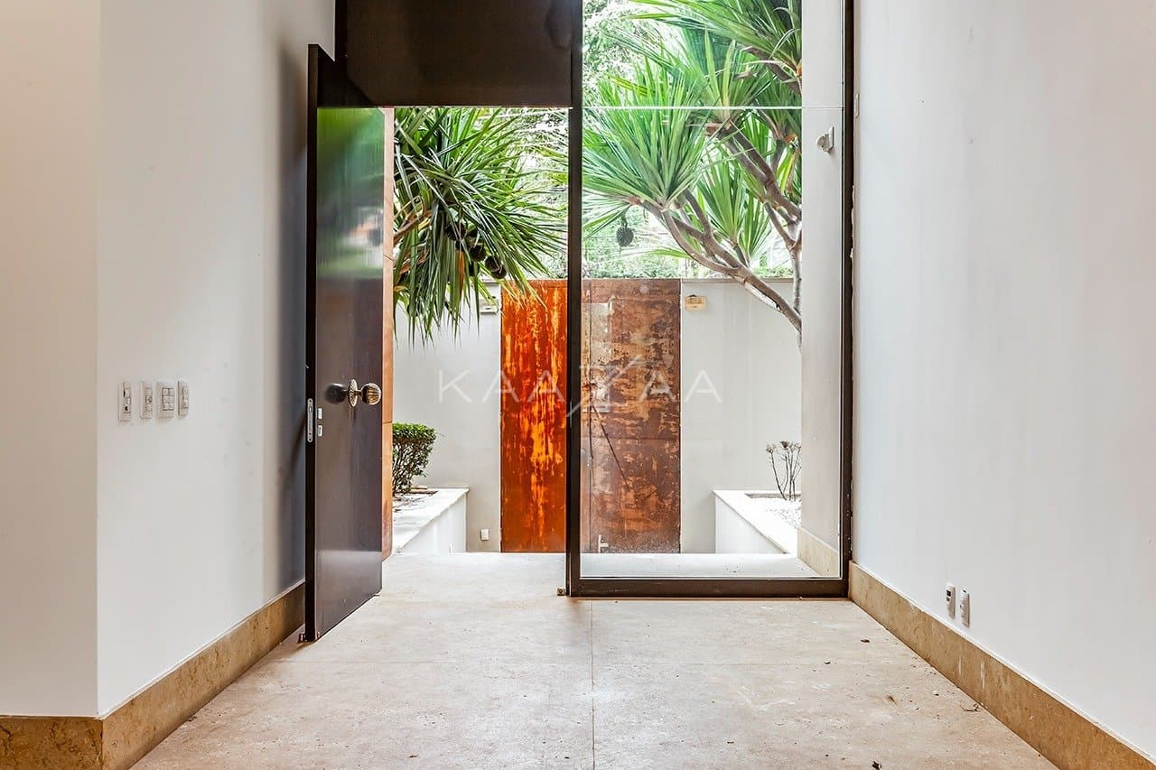 Vista verde, arquitetura moderna e janelões. Casa no Jardim Guelada! - Foto 22