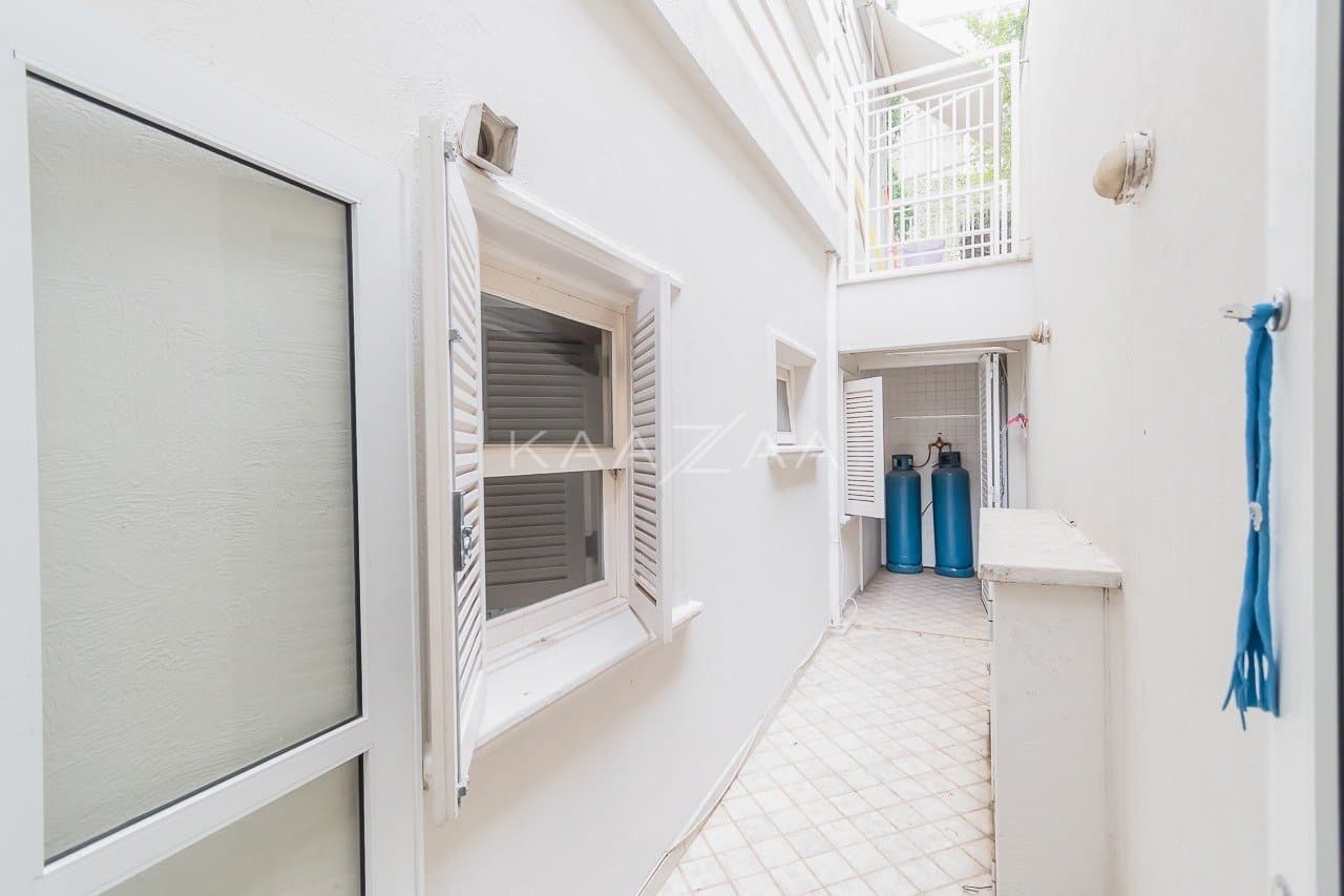 Espaços super amplos, muitos verdes e uma vista divina. Casa no estilo europeu, na Cidade Jardim. - Foto 67