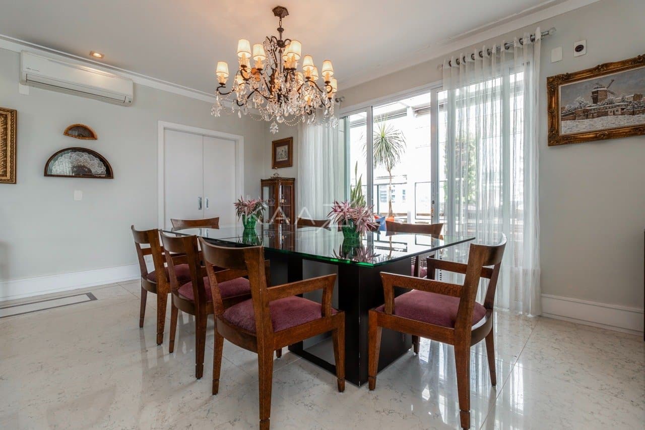 Rodeado de elegância, este apartamento em Moema tem localização cobiçada ao lado do Parque Ibirapuera. - Foto 16