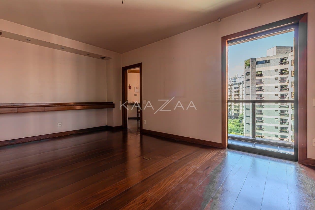 Estilo de vida confortável com lazer no prédio e tudo ao seu favor neste apartamento em Moema. - Foto 17