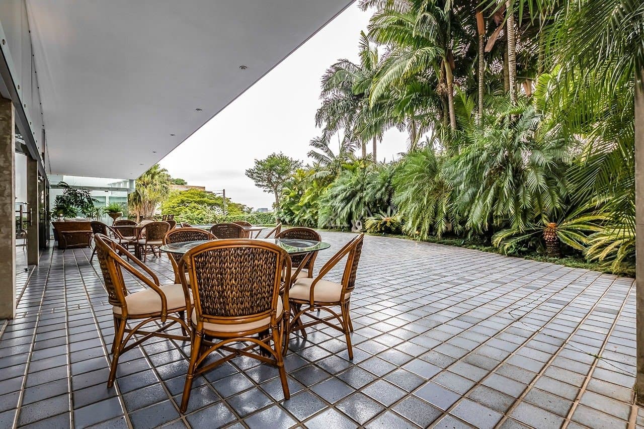 Construção icônica com uma vista estonteante. Casa super aprazível na Cidade Jardim. - Foto 17