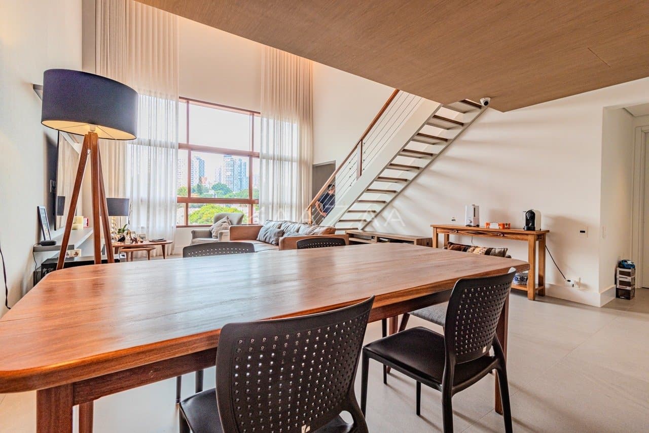 Apartamento duplex com arquitetura contemporânea do renomado Gui Mattos, na Vila Madalena. - Foto 9