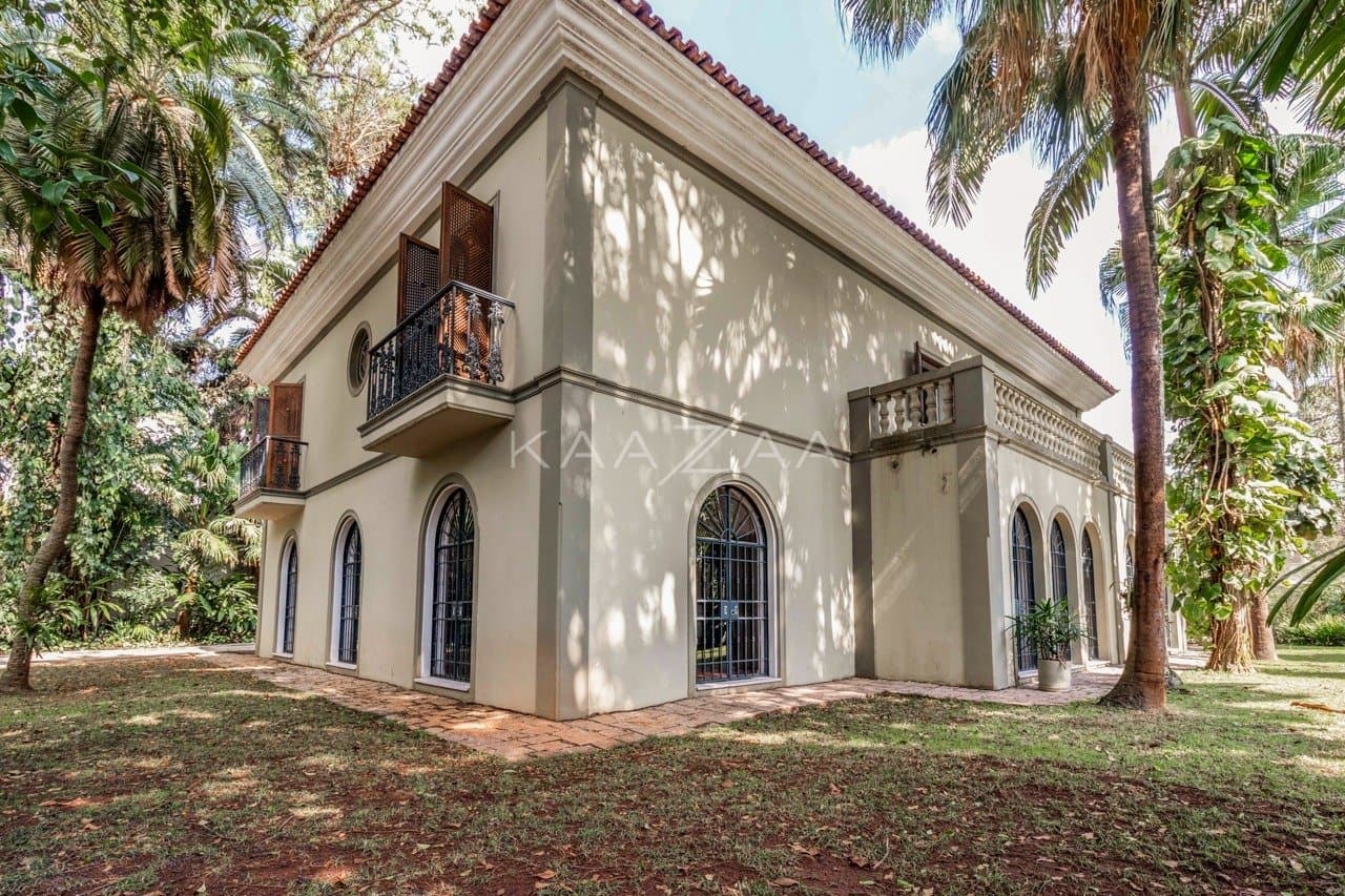 Casa cheia de estilo e completa em conforto, no Jardim América. - Foto 41