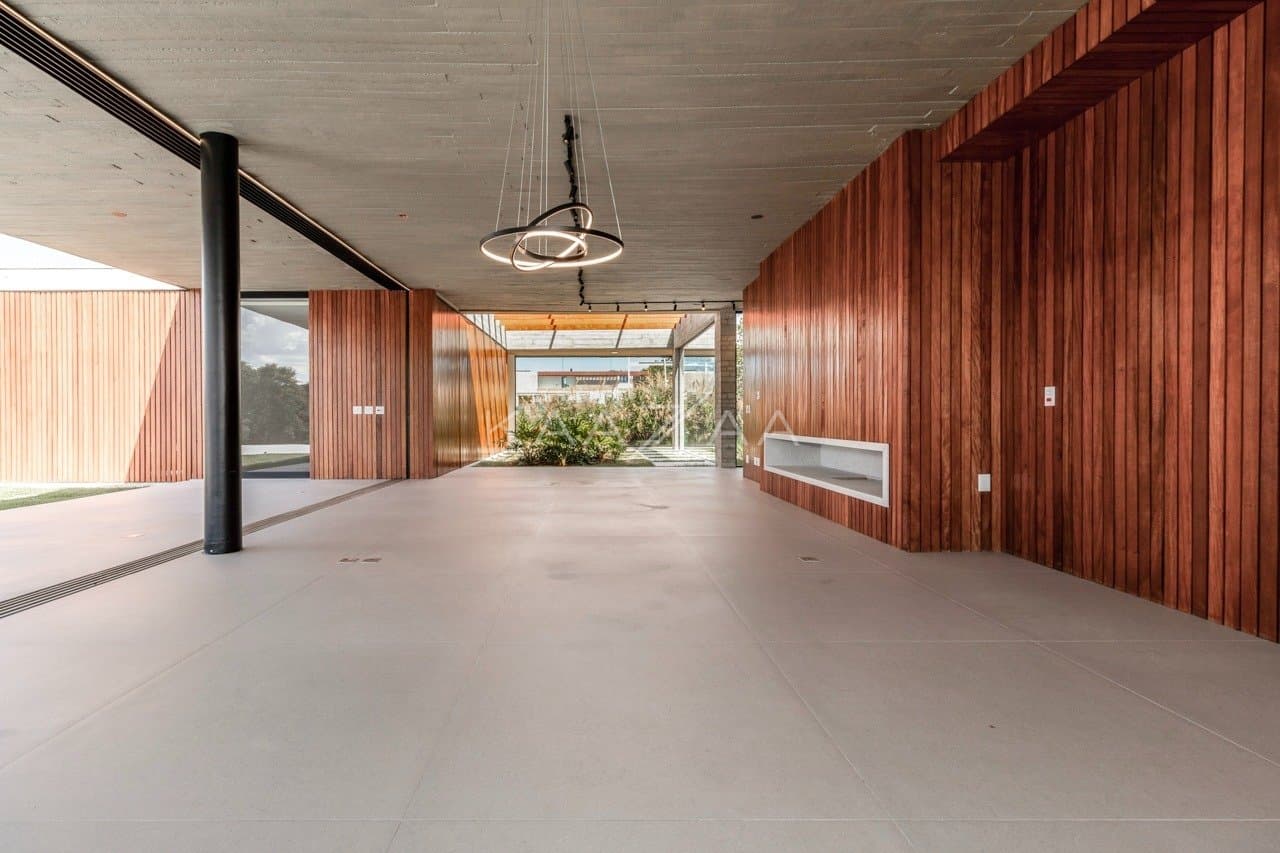 Casa em elegante diálogo com a natureza na Baroneza - Foto 15