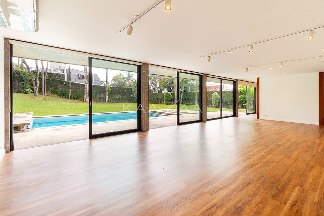 Amplitude e elegância nesta casa em Cidade Jardim. - Foto 8
