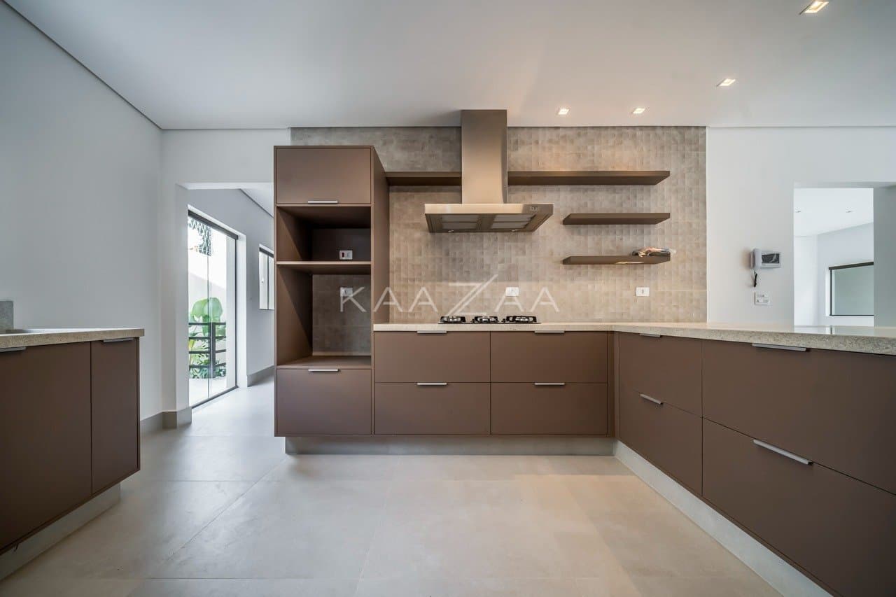 Venha conhecer essa casa e transforme-a no seu refúgio de tranquilidade no Jardim Guedala. - Foto 41