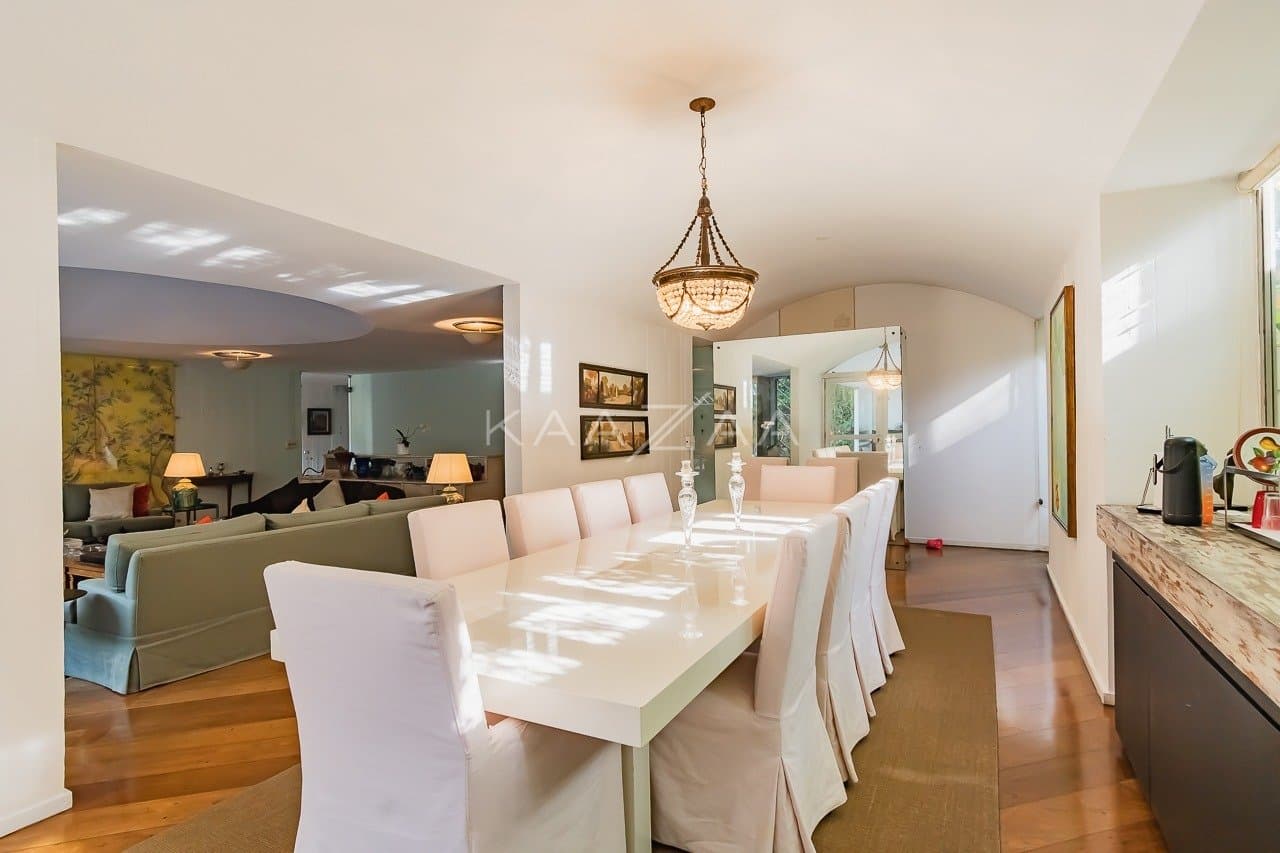 Casa espaçosa com 555 m² de bem-estar em Alto de Pinheiros, perfeita para receber. - Foto 18