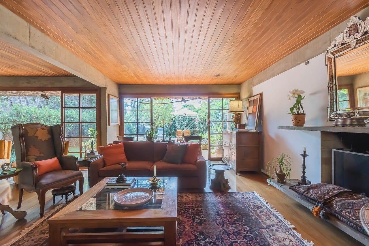Viver em tranquilidade sem sair de São Paulo. Casa com ares de campo, em Cidade Jardim. - Foto 21