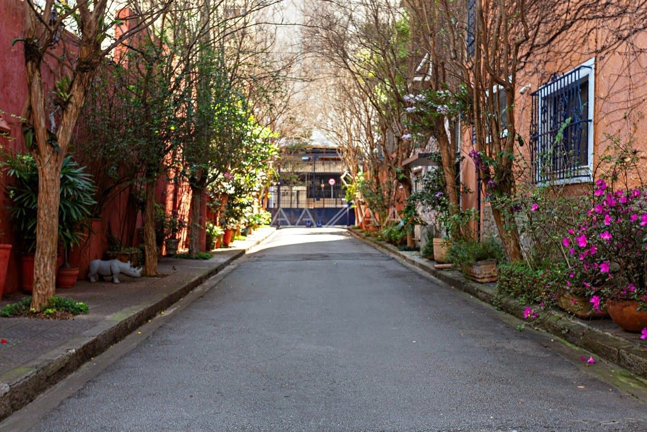 Uma casa de vila cheia de bossa no coração do Jardins. - Foto 43