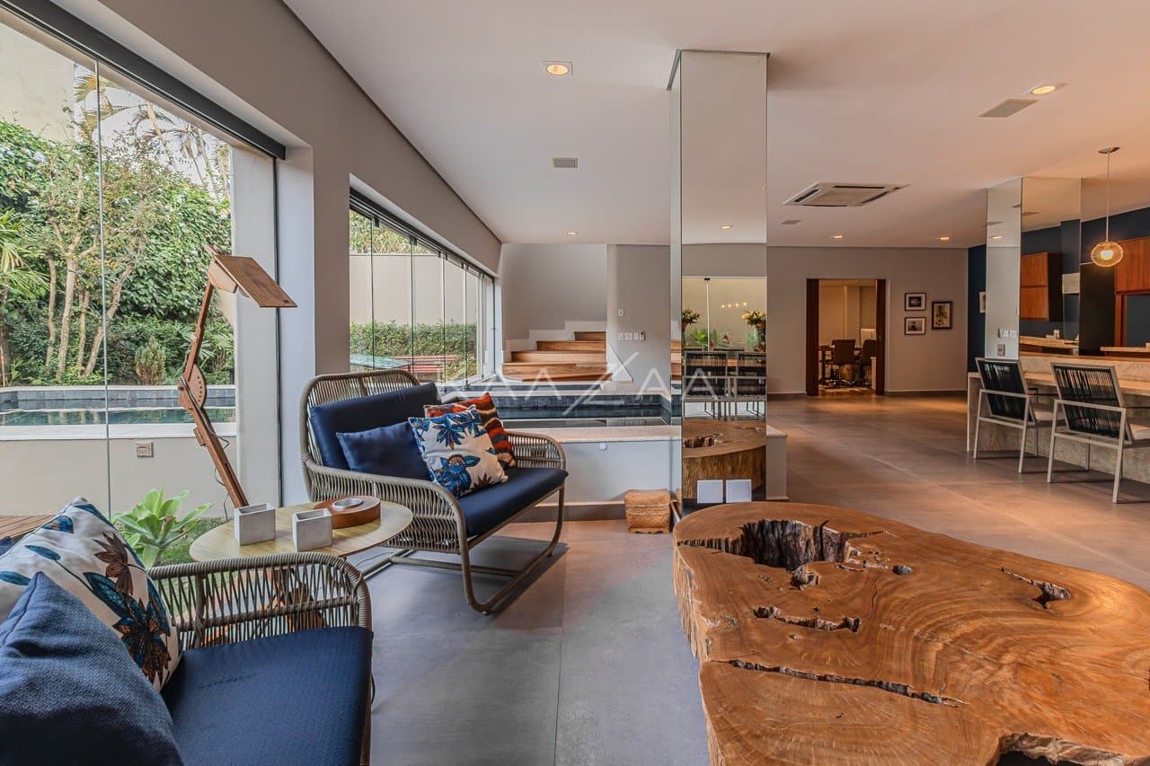 Casa completa em lazer, amplitude e privacidade, com 5 suítes. Em ótima localização na Cidade Jardim. - Foto 9