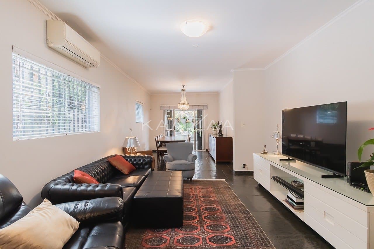 Casa com amplitude e liberdade, para reforma no Jardim Paulistano. - Foto 26