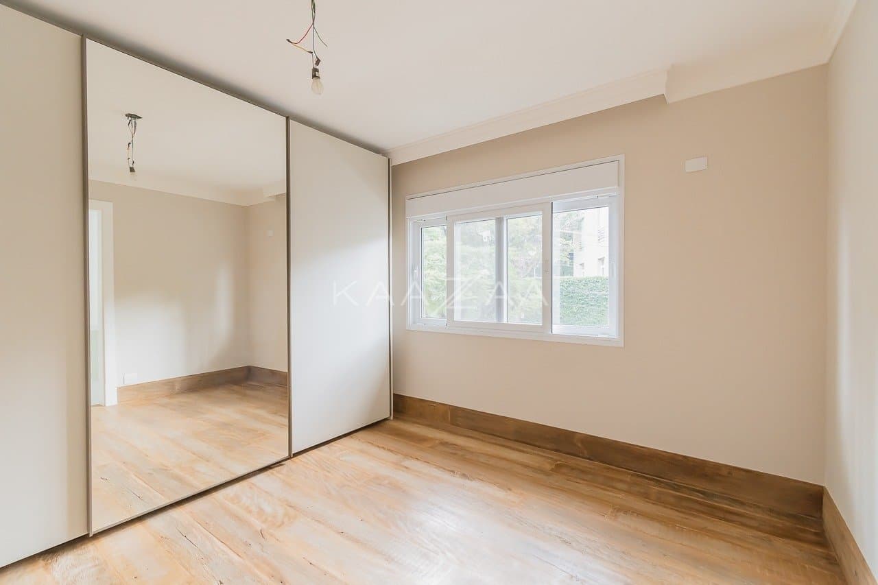 Clima tropical e vista aberta para o bairro. Casa incrível no Jardim Guedala. - Foto 67