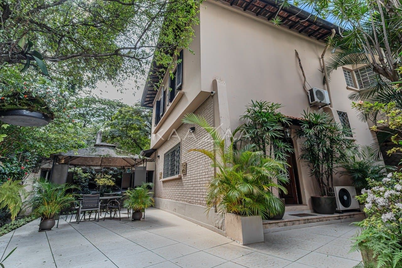 Casa à venda no Jardim Europa - Foto 1