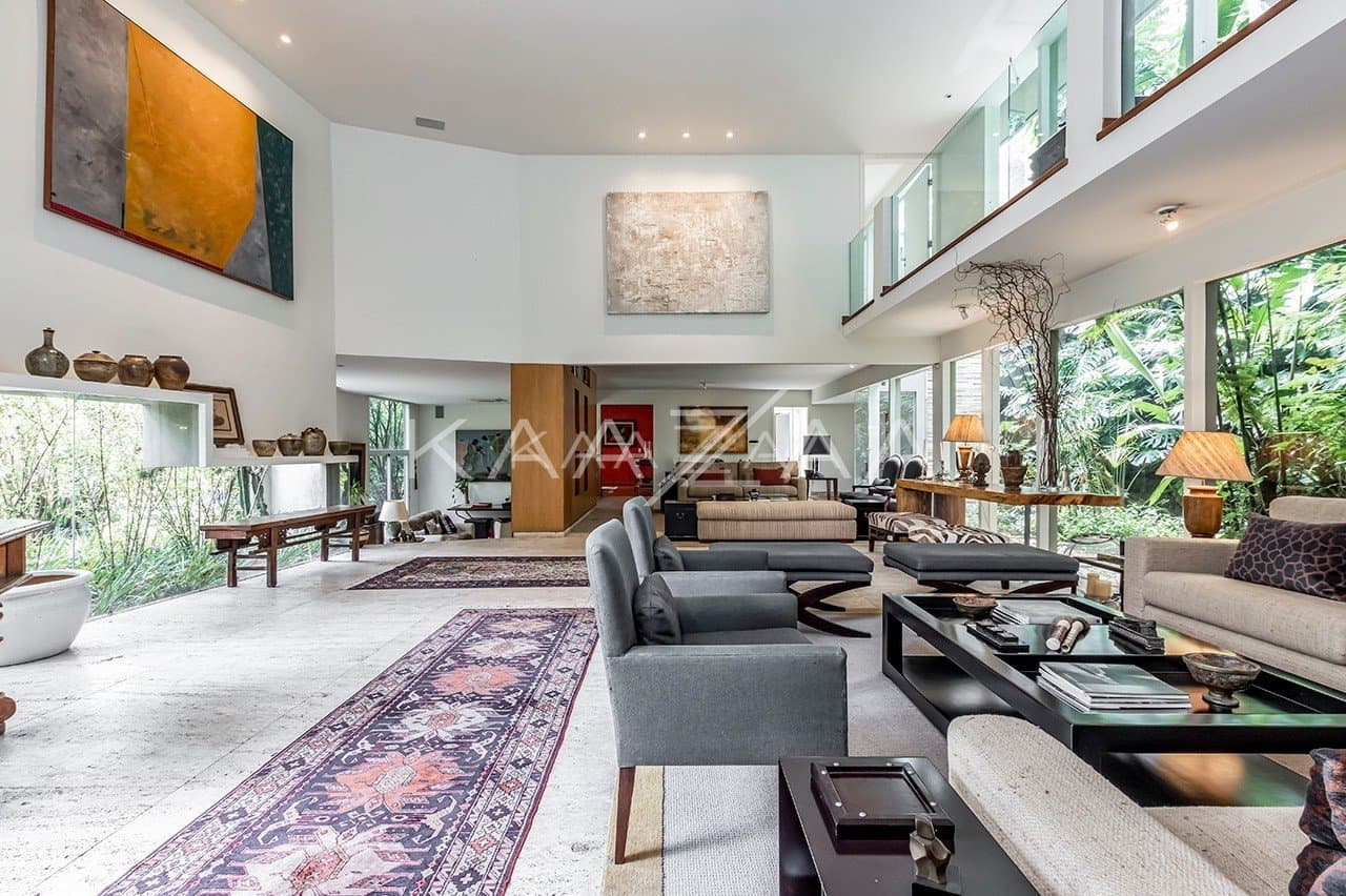 Um projeto autêntico, com espaços reformados e bem planejados. Casa triplex no Jardim Guedala. - Foto 15
