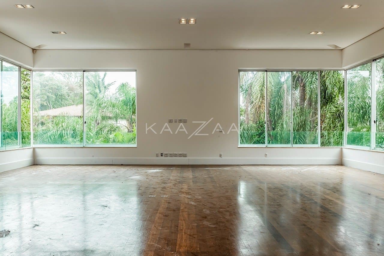 Vista verde, arquitetura moderna e janelões. Casa no Jardim Guelada! - Foto 10