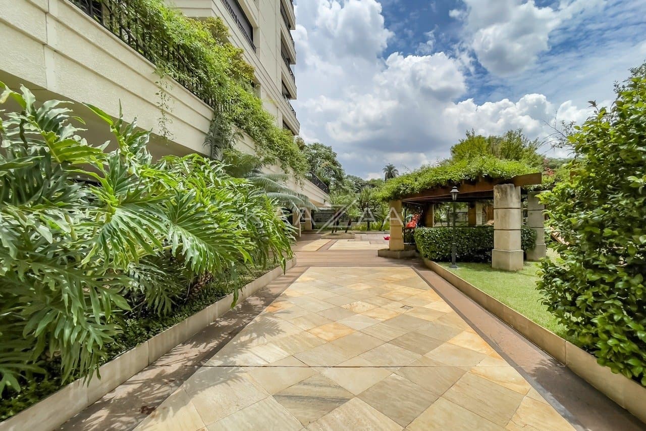 Apartamento duplex super charmoso e inspirador em Alto de Pinheiros. Em condomínio exclusivo com linda vista verde, ao lado do parque. - Foto 38
