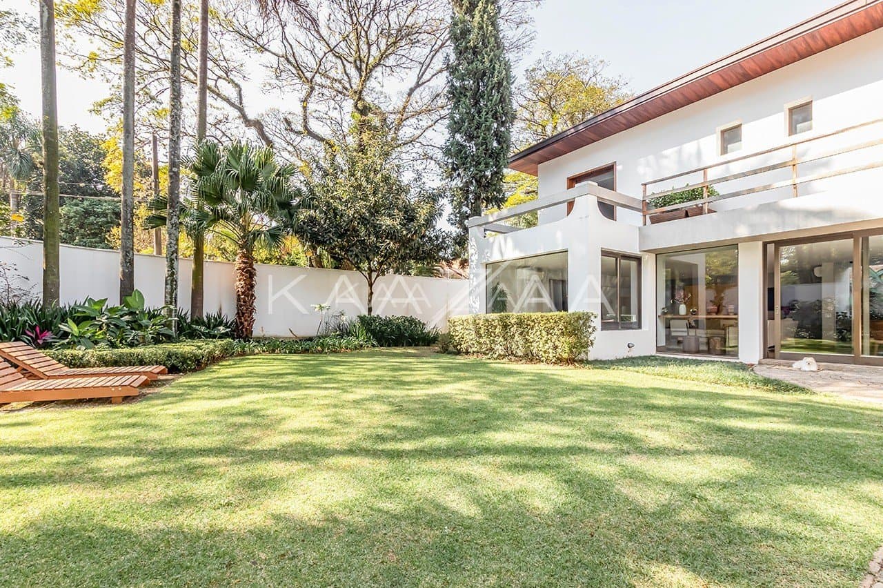 Casa ampla e reformada, com lindos detalhes. Um refúgio natural no meio de SP, no Jardim América. - Foto 6