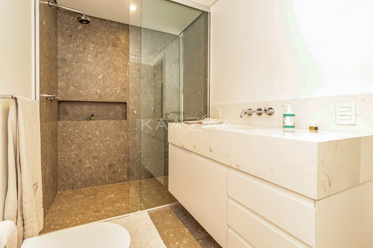 Elegância em estilo clássico: apartamento super iluminado no Itaim Bibi. - Foto 19