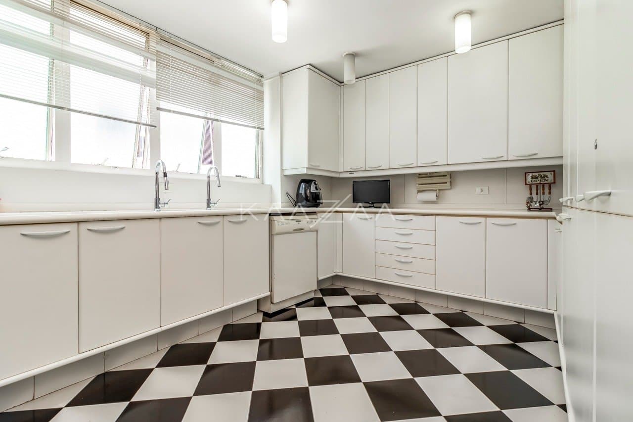 Apartamento aprazível para viver rodeado de comodidades. Localização cobiçada Jardins. - Foto 17