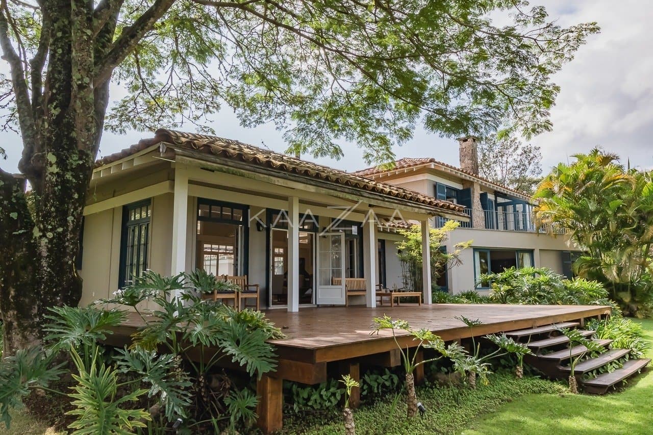 Linda paisagem e ares coloniais são o charme desta casa no condomínio Quinta da Baroneza. - Foto 24