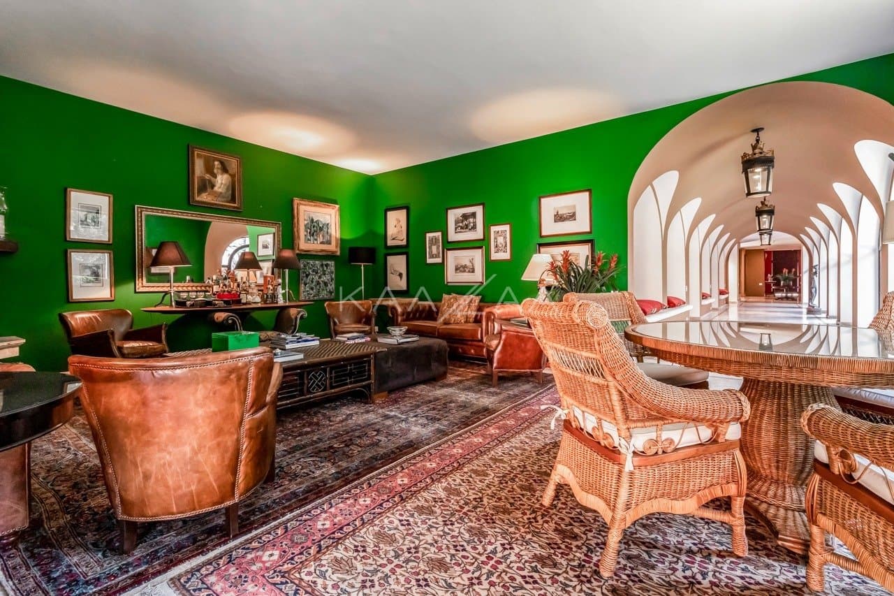 Casa deliciosa com lindo jardim e 4 suítes. Reformada, no Jardim Guedala. - Foto 43