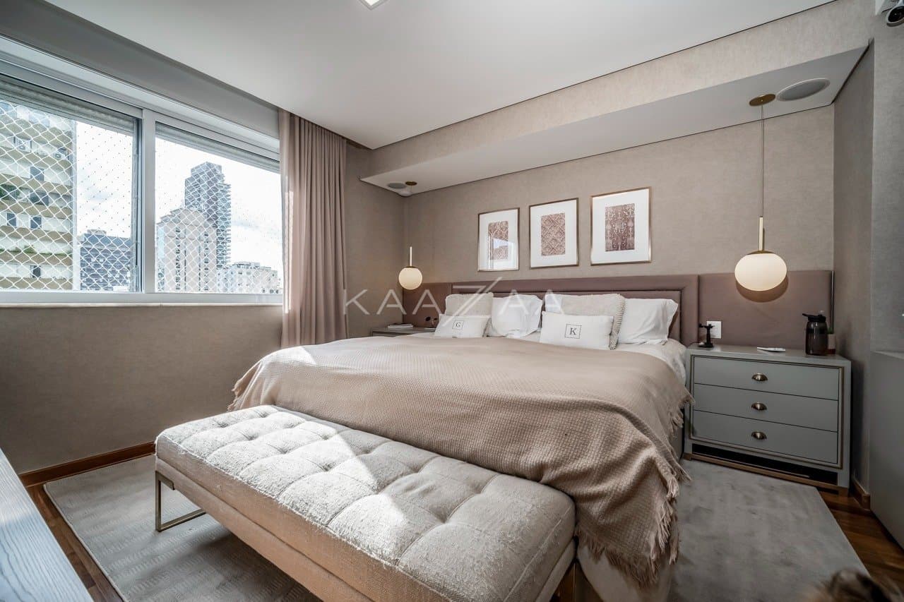 Um apartamento belíssimo no Itaim Bibi: reformado, com excelente infra-estrutura e acabamentos. - Foto 16
