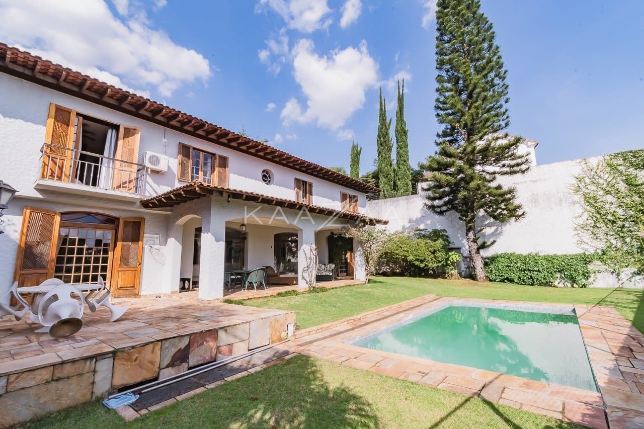 Vista cativante e área externa maravilhosa nesta casa em Cidade Jardim. - Foto 5