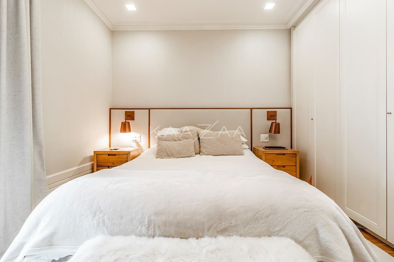 Entre o clássico e o moderno, o tom perfeito da elegância. Casa no Jardim Guedala. - Foto 38