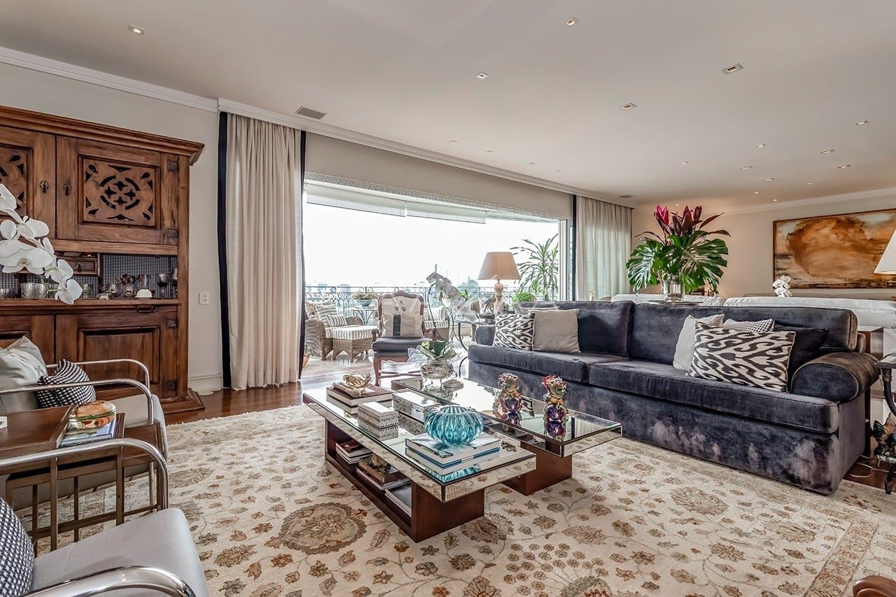 Ambientes suntuosos, planta ampla e vista panorâmica. Apartamento neoclássico no Jardim Guedala. - Foto 8