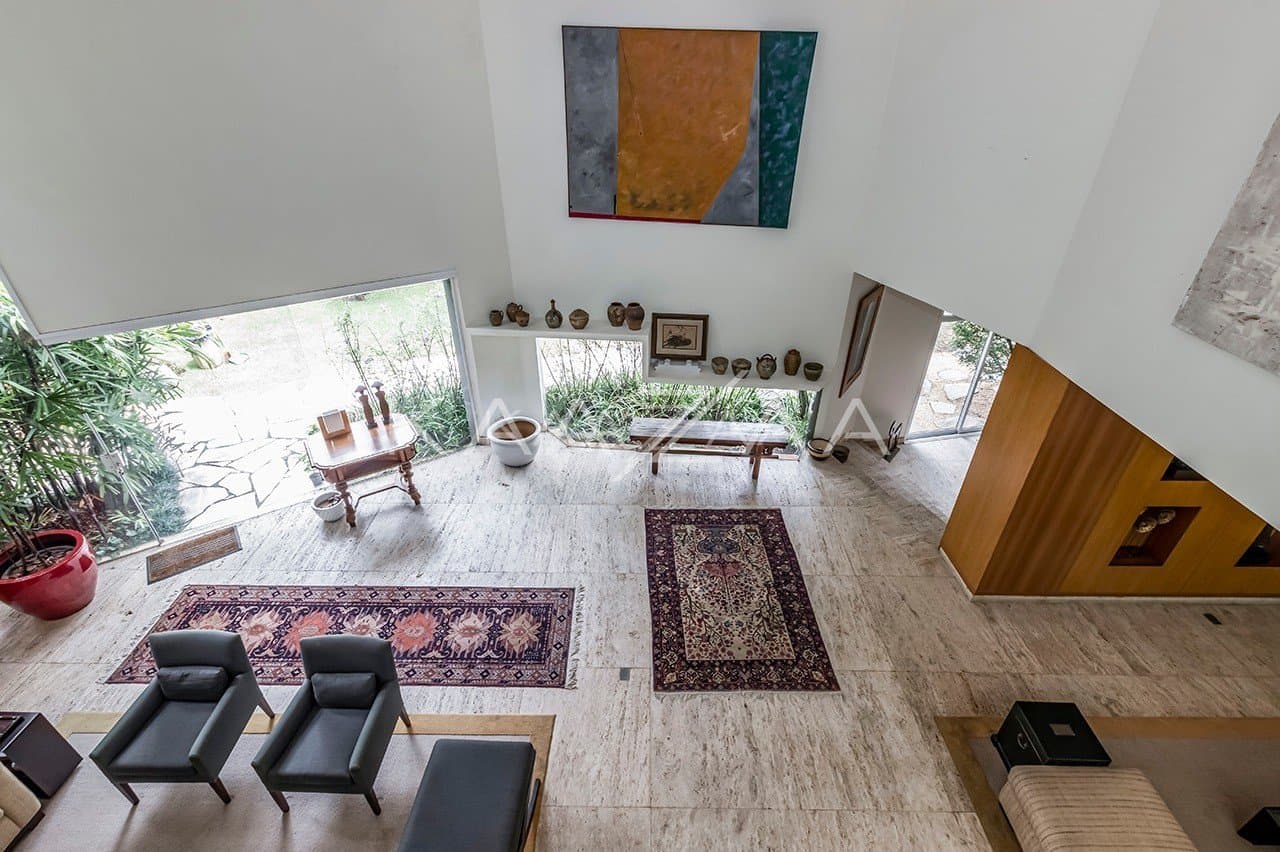 Um projeto autêntico, com espaços reformados e bem planejados. Casa triplex no Jardim Guedala. - Foto 31