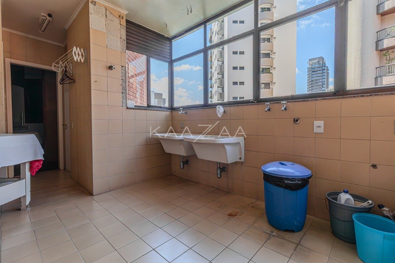 Estilo de vida confortável com lazer no prédio e tudo ao seu favor neste apartamento em Moema. - Foto 34
