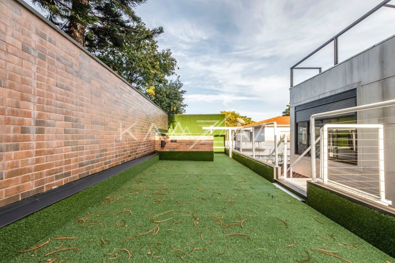 Pronta para entrar e morar, essa casa nova e sossegada fica em rua tranquila no Jardim Paulistano. - Foto 26
