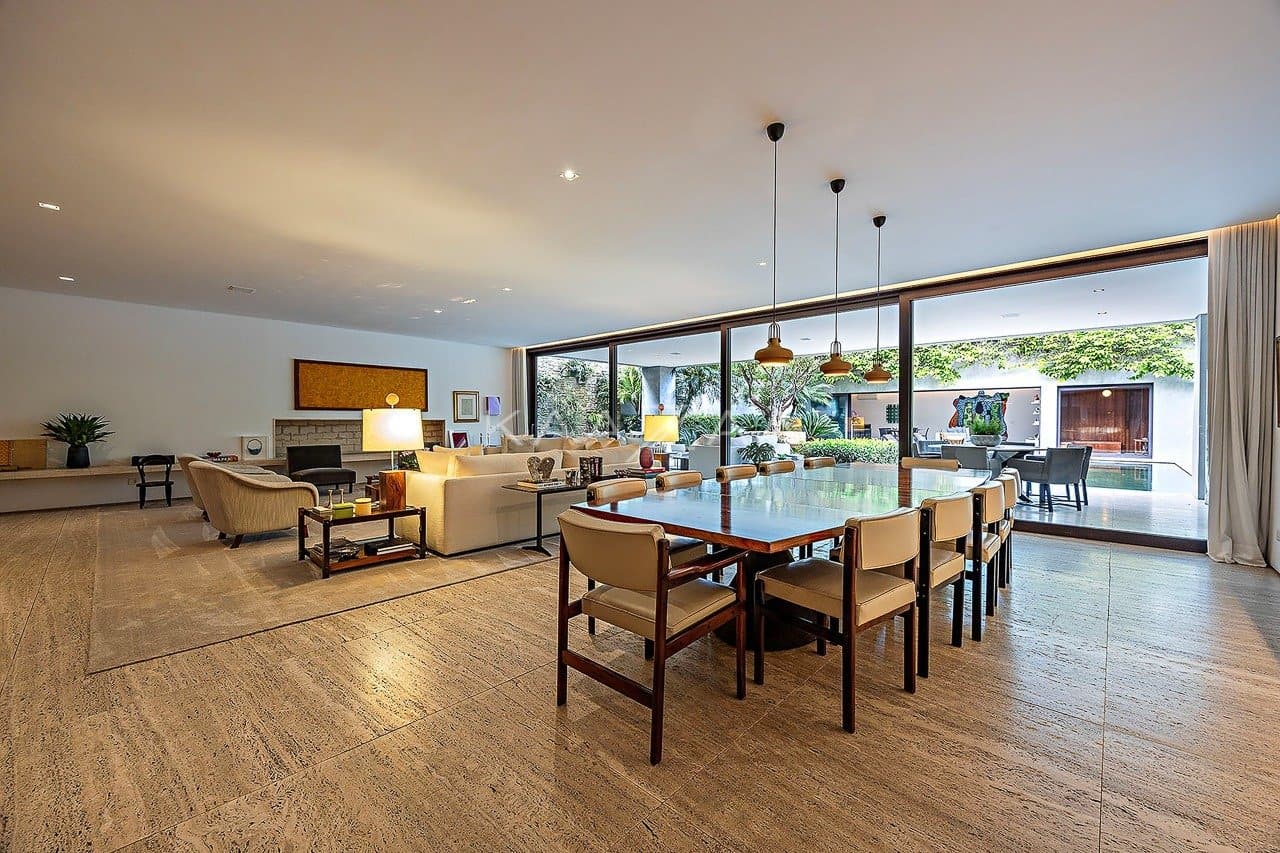 Arquitetura e paisagismo irretocáveis: casa no Jardim Paulistano. - Foto 30
