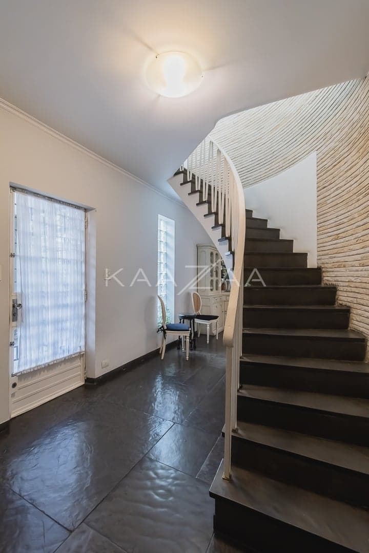 Casa com amplitude e liberdade, para reforma no Jardim Paulistano. - Foto 37