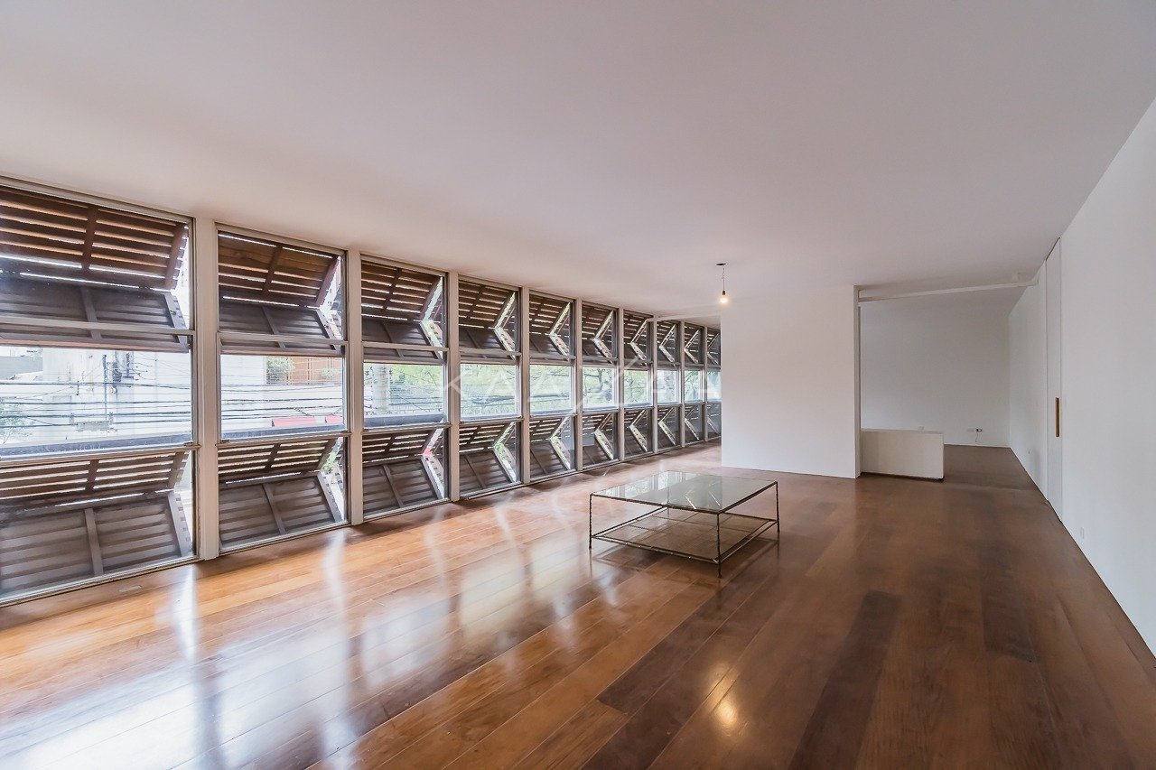 Em uma localização incrível no Jardins, venha viver neste apartamento em prédio icônico. - Foto 3