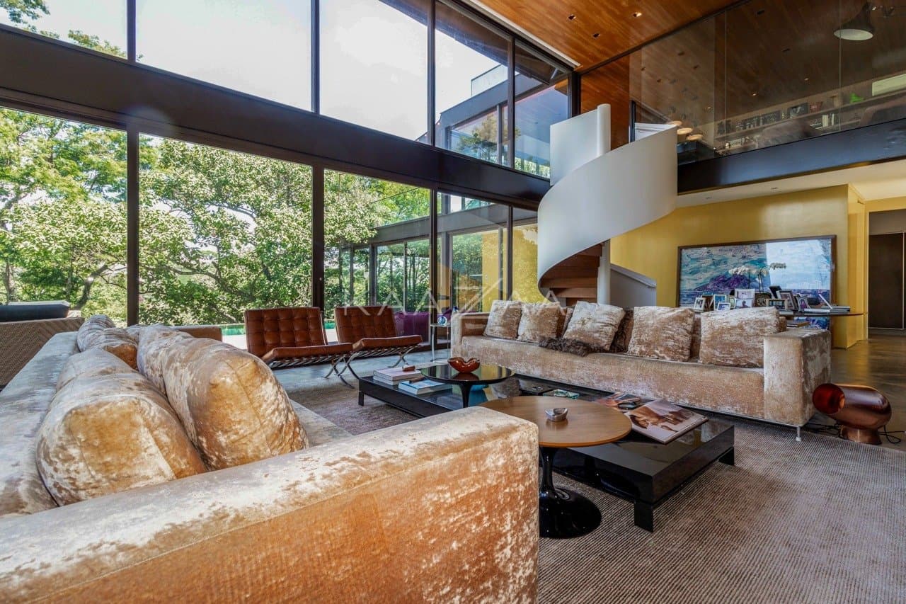 Na mata, no declive: vista e arquitetura extraordinárias na Cidade Jardim - Foto 13