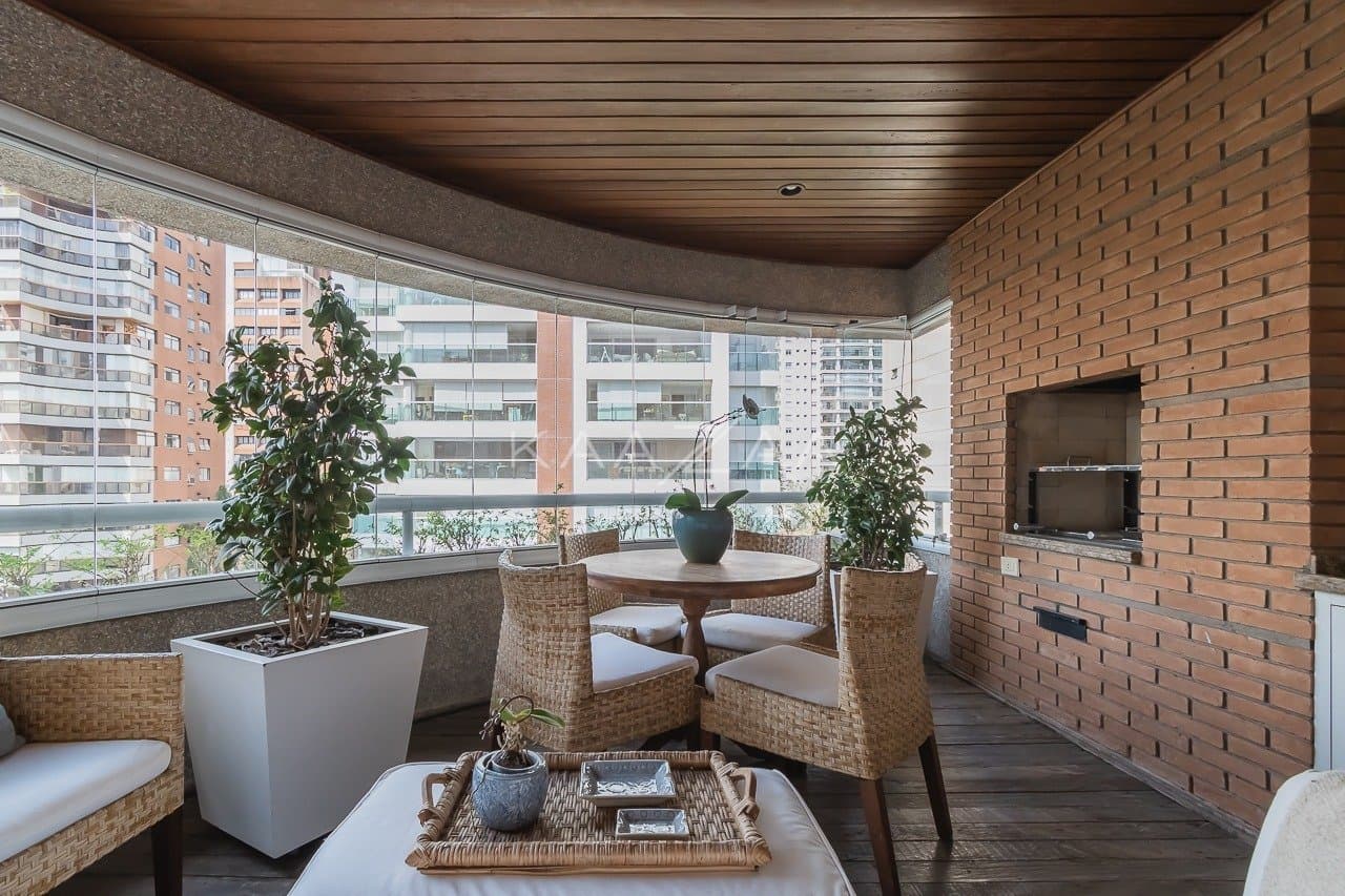 Harmonia clássica e moderna neste apartamento em Moema. - Foto 7