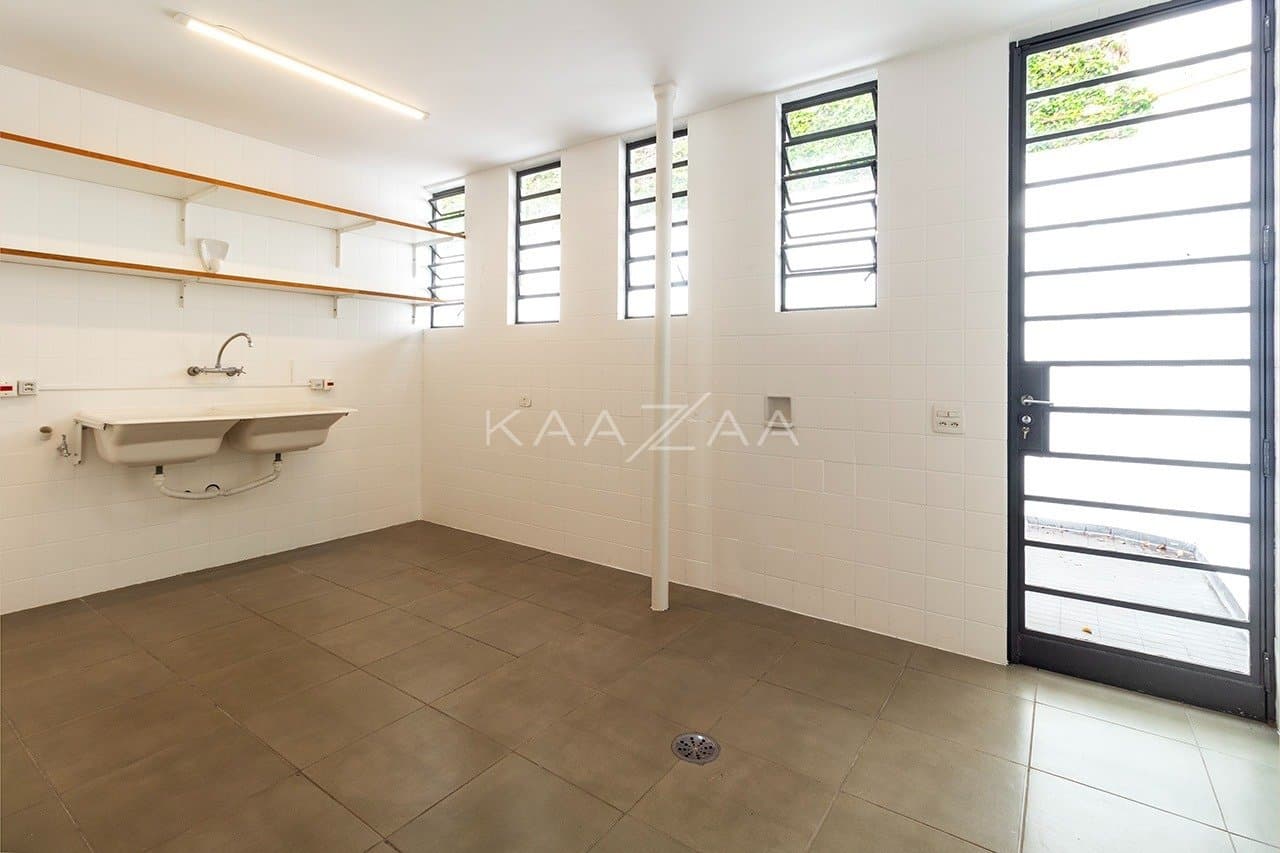 Amplitude e elegância nesta casa em Cidade Jardim. - Foto 40