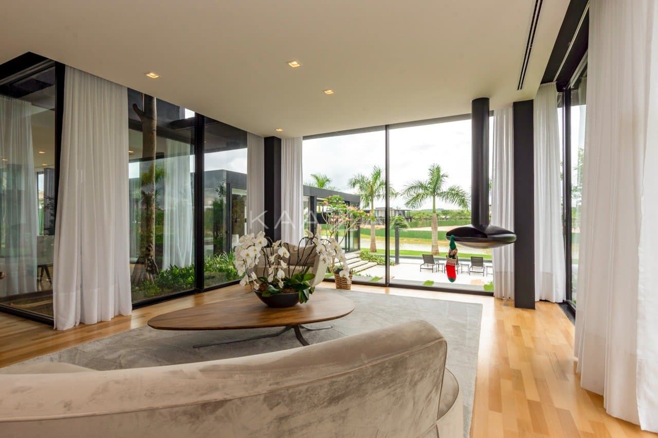 Puro charme e elegância. Casa espetacular em frente ao lago na Fazenda Boa Vista. - Foto 7
