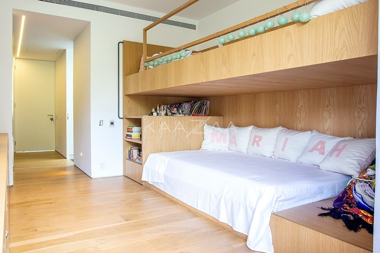 Contemporânea e toda mobiliada: casa com ambientes livres e jardim magnífico em rua fechada em Alto de Pinheiros. - Foto 81